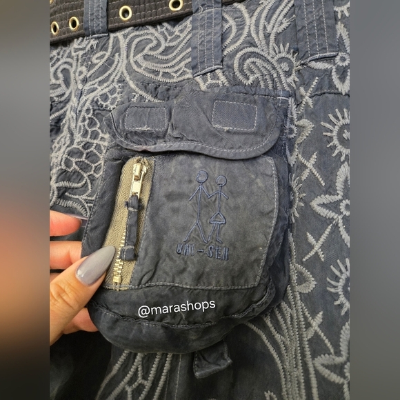 Johnny Was Embroidered Cargo Navy Pants - Picture 6 of 8